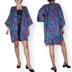 VTG Victoria’s Secret Gold Label 100% Silk Funky Artsy Print Kimono Robe OneSize